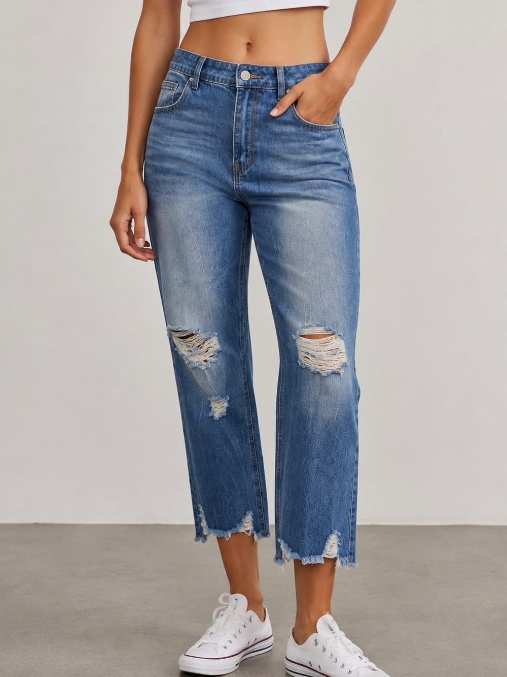MELAREY Women’s L Distressed Cropped Jeans Raw Hem Ripped Relaxed Fit Blue Denim